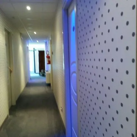 فندق Ristorante Ruatta 3*